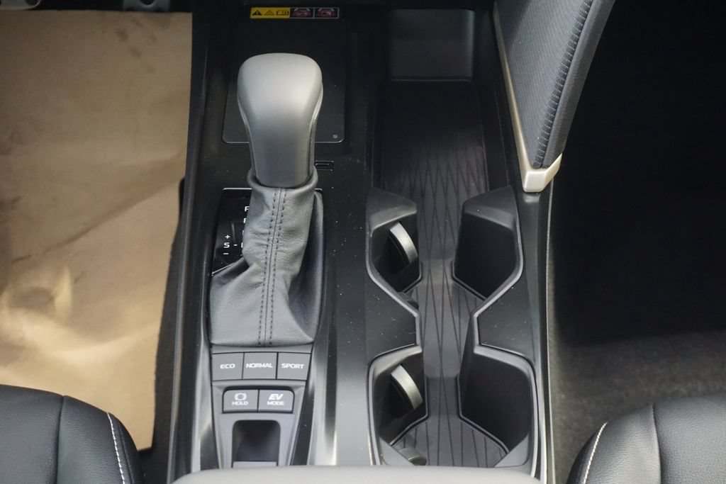 New 2026 Toyota Camry SE FWD image 31