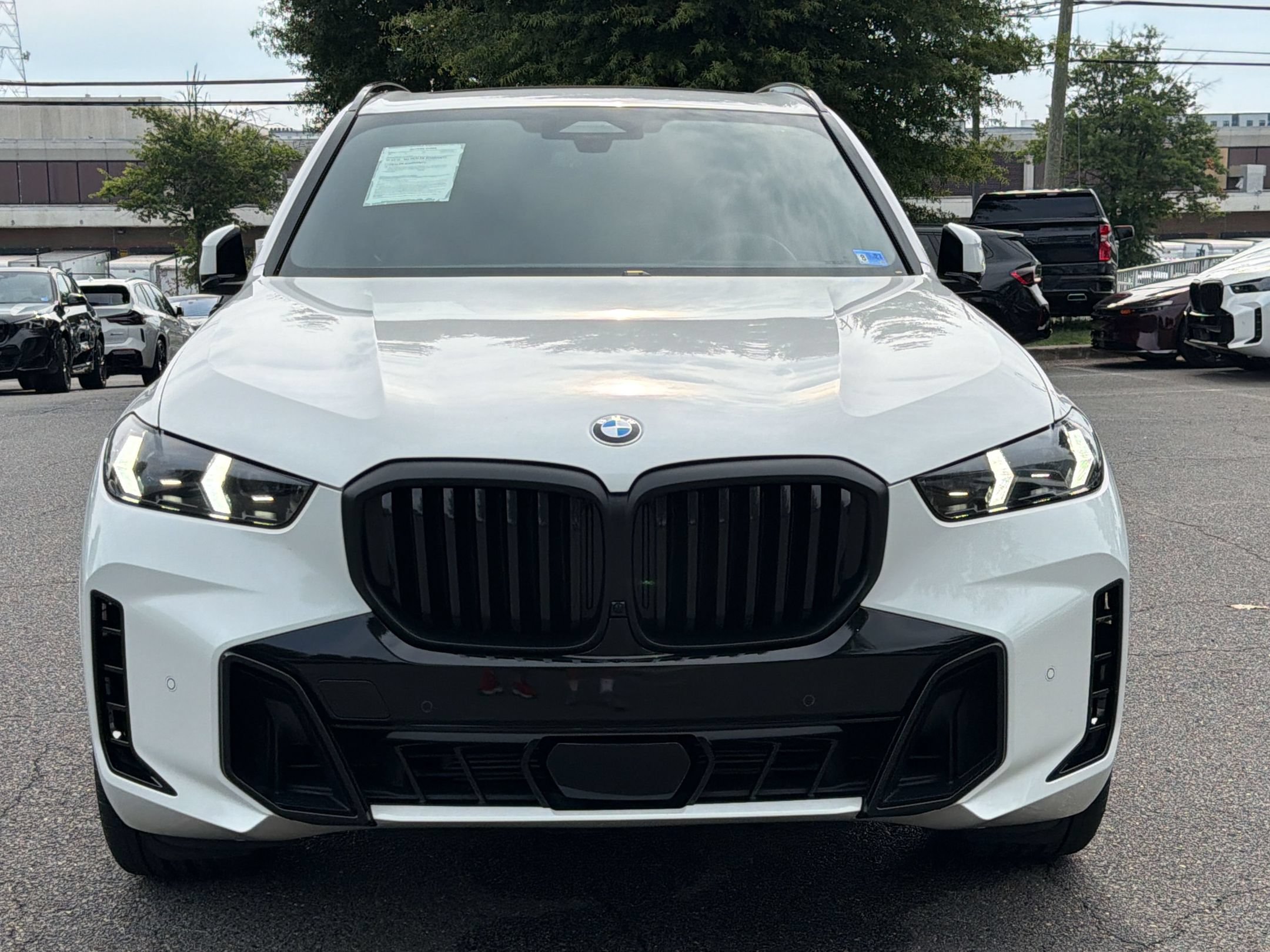 Certified 2025 BMW X5 xDrive40i w/ Executive Package AWD/4WD image 6