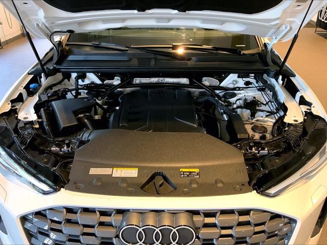 Certified 2025 Audi Q5 Premium w/ Convenience Package AWD/4WD image 19