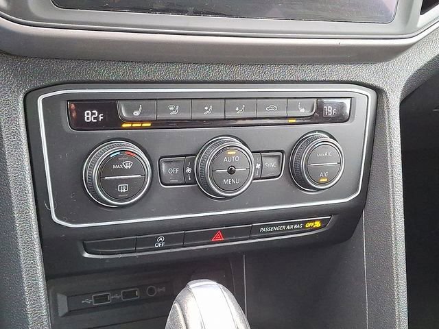 Used 2020 Volkswagen Atlas Cross Sport SE image 18