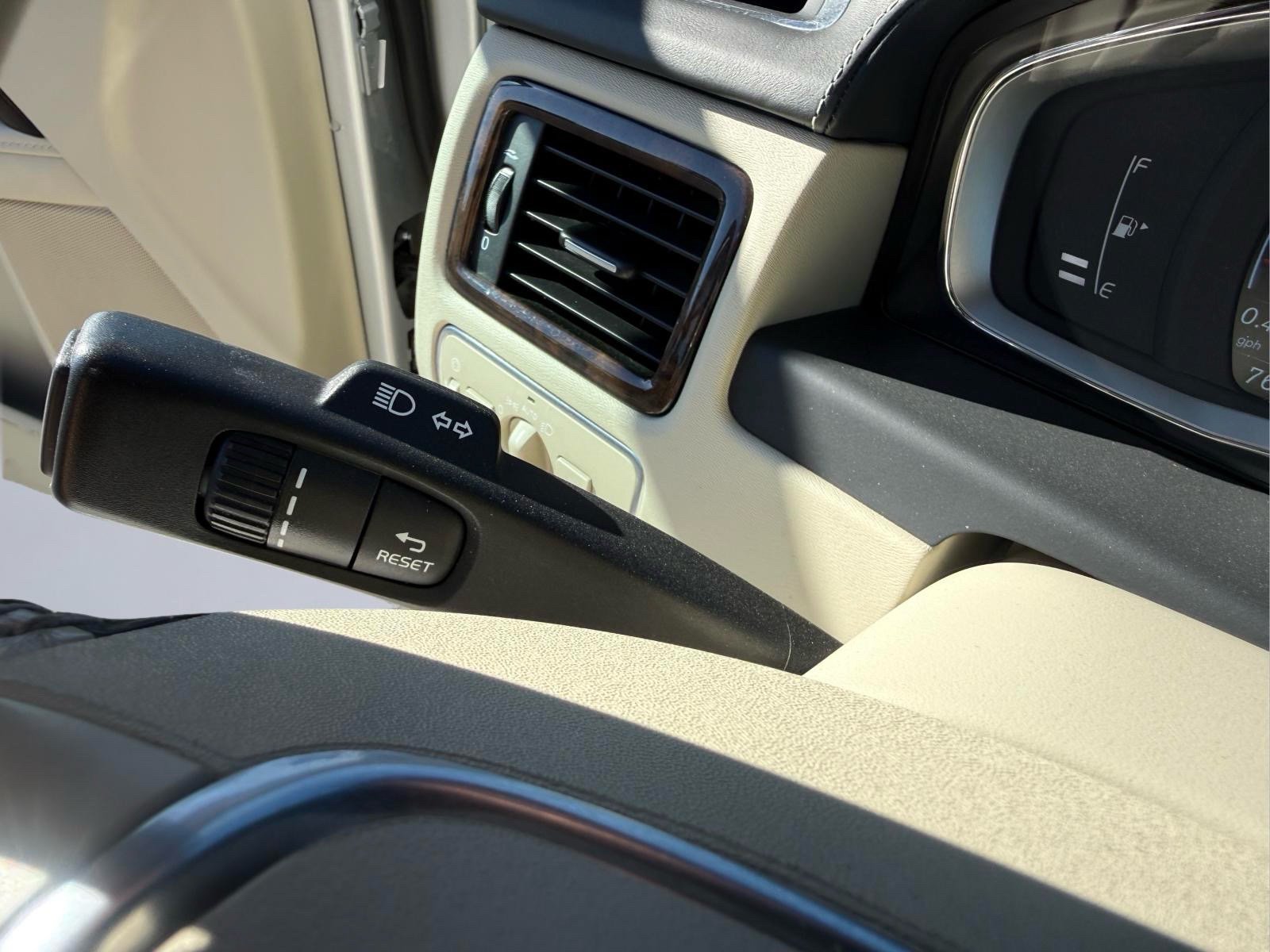 Used 2015 Volvo S80 T6 Platinum AWD/4WD image 30