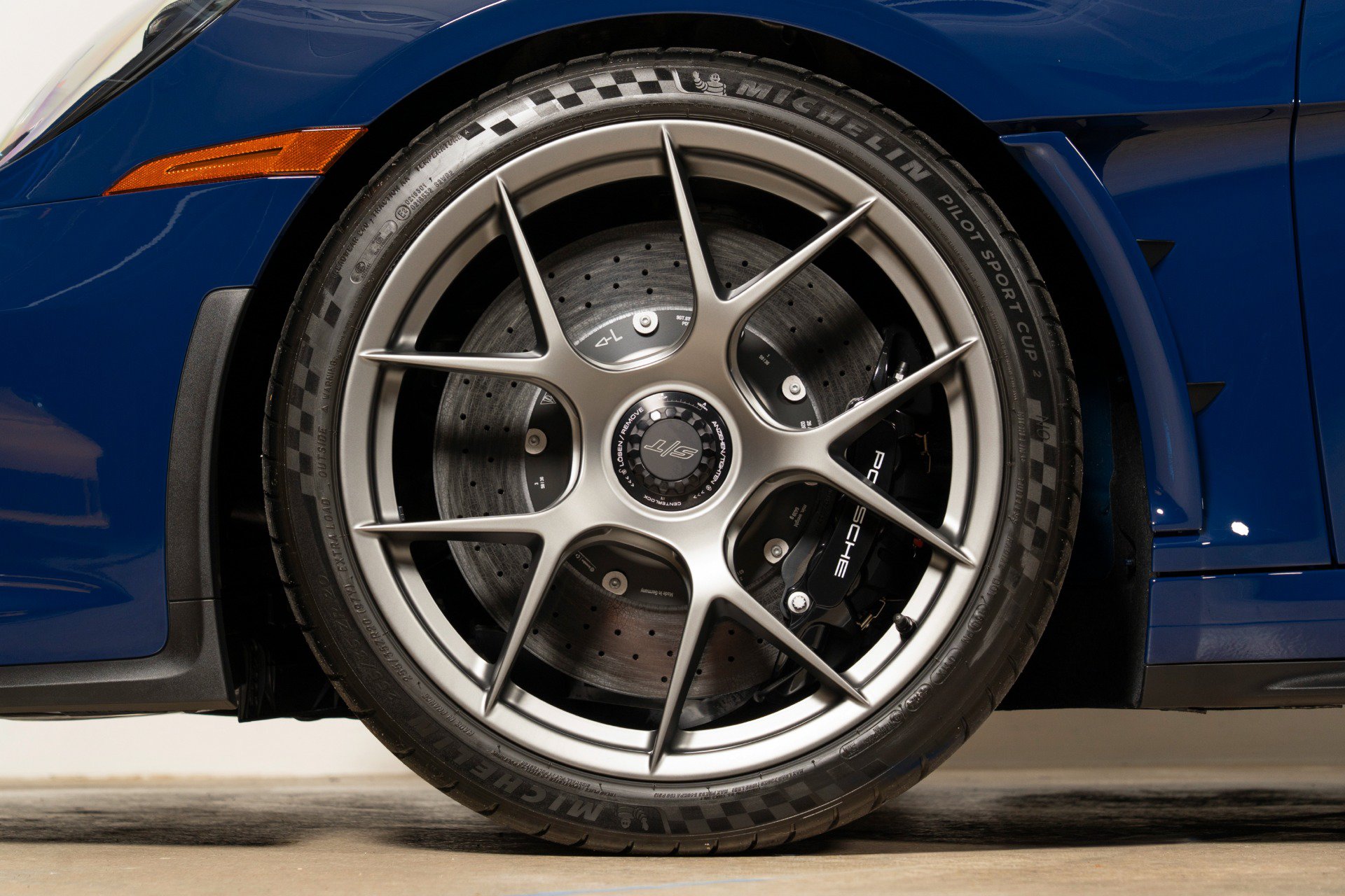 Used 2024 Porsche 911 GT3 RS RWD image 54