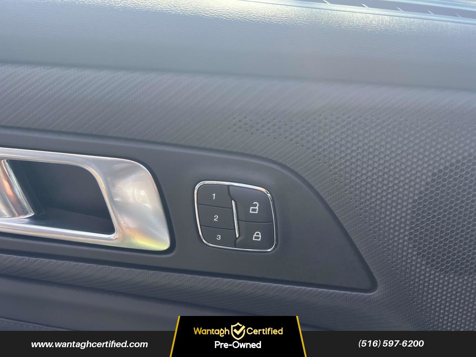 Used 2024 Ford Mustang Premium image 17
