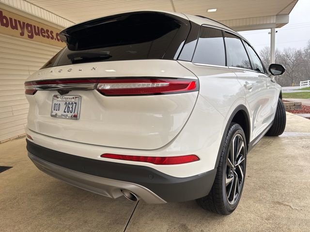 Used 2025 Lincoln Corsair Reserve w/ Equipment Group 202A image 8