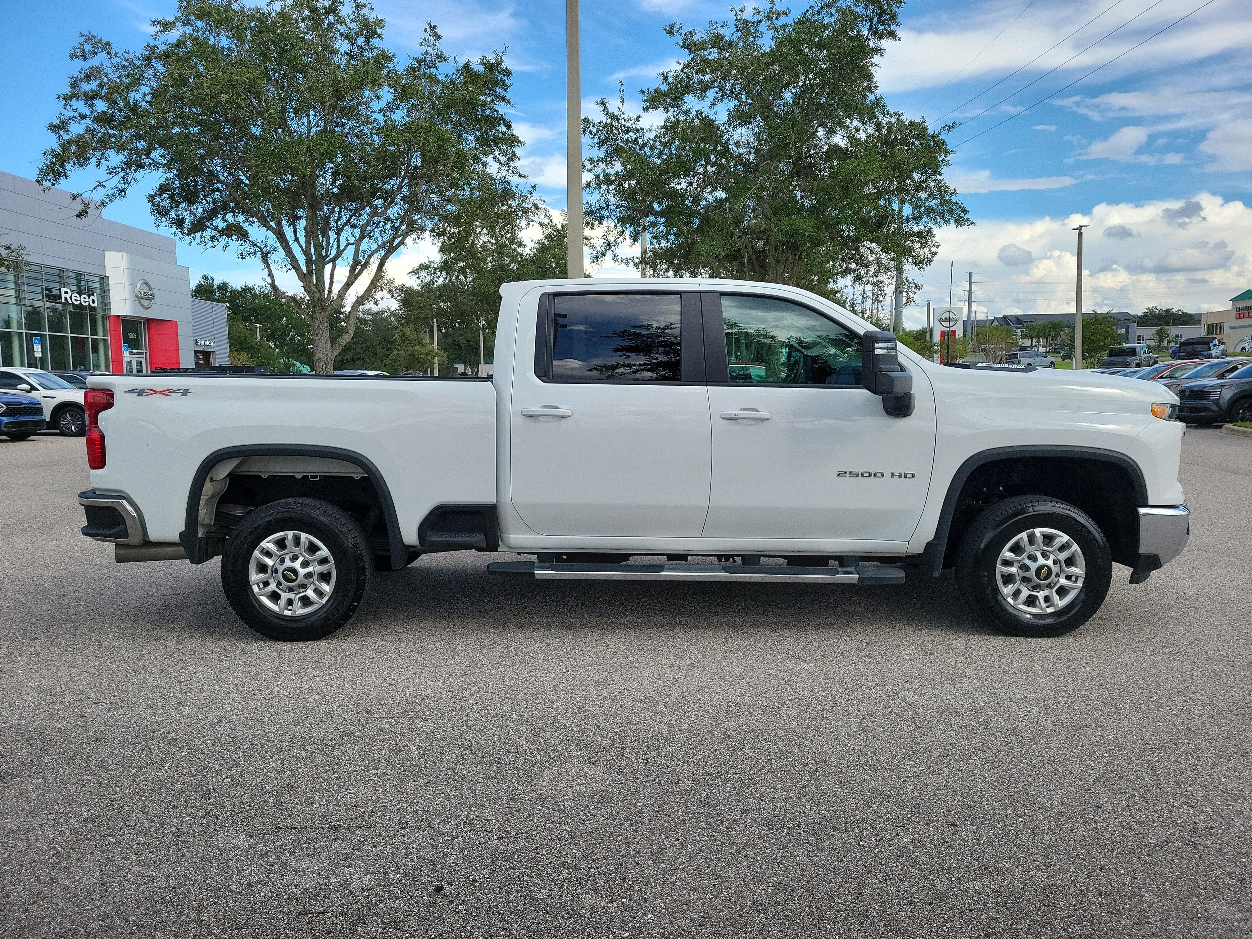 Used 2026 Chevrolet Silverado 2500 LT AWD/4WD image 4