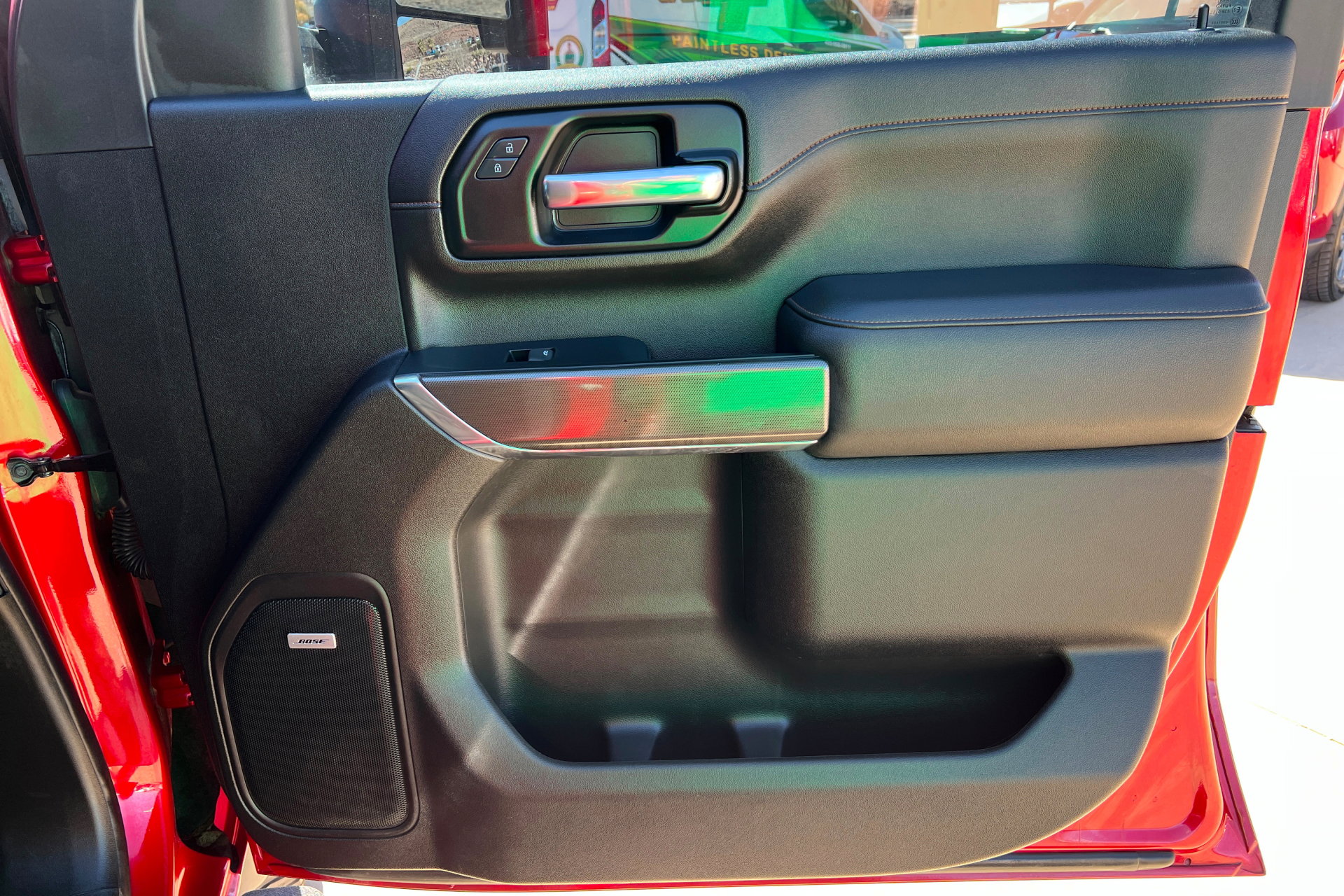 Used 2023 GMC Sierra 2500 AT4 w/ AT4 Preferred Package image 23