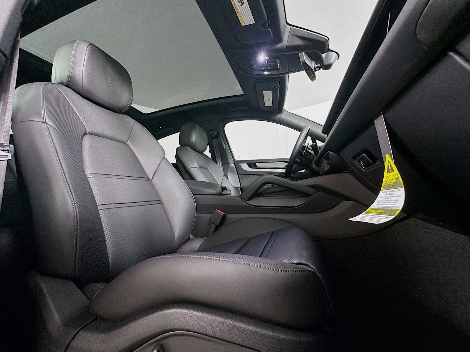 New 2026 Porsche Cayenne Coupe image 29