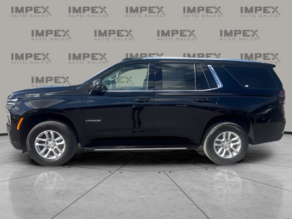 Used 2025 Chevrolet Tahoe LT AWD/4WD image 2