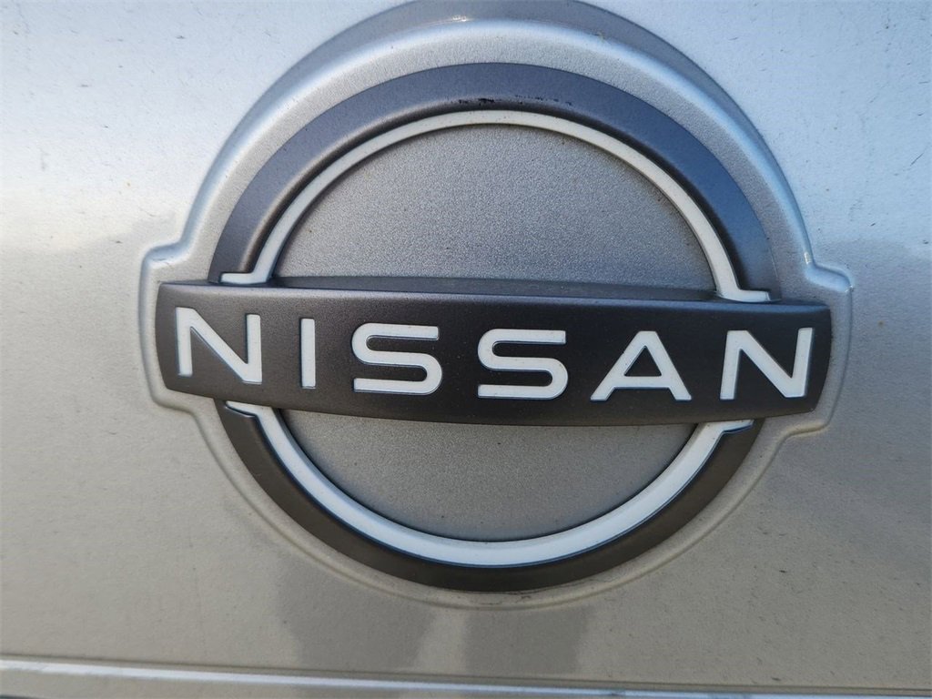 Used 2023 Nissan Rogue SL w/ SL Premium Package image 33