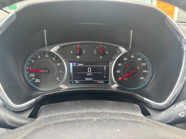 Used 2018 Chevrolet Equinox LT FWD image 3