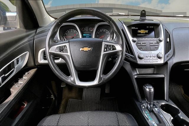 Used 2017 Chevrolet Equinox LT w/ Convenience Package FWD image 5