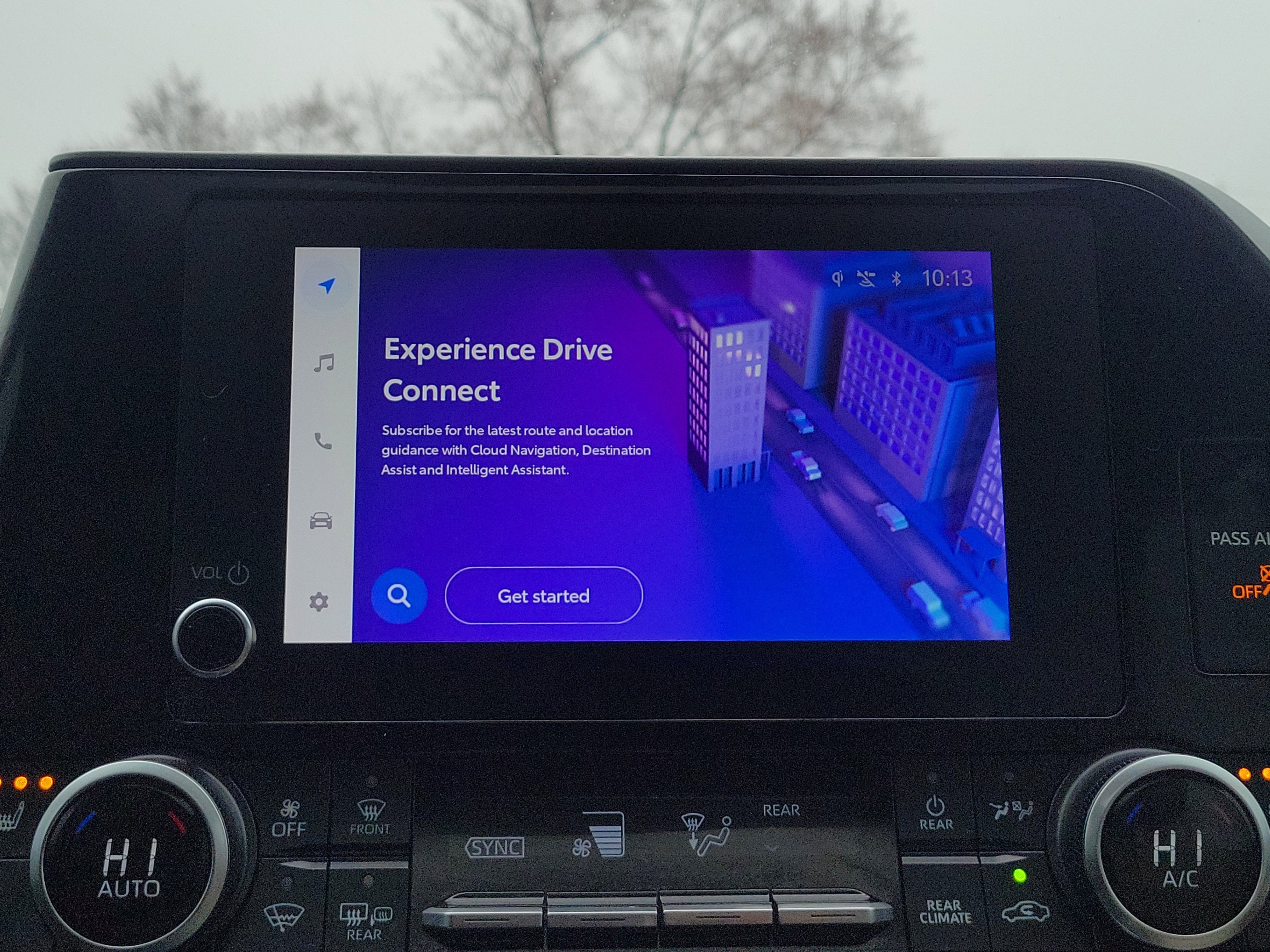 Used 2024 Toyota Highlander XLE image 30