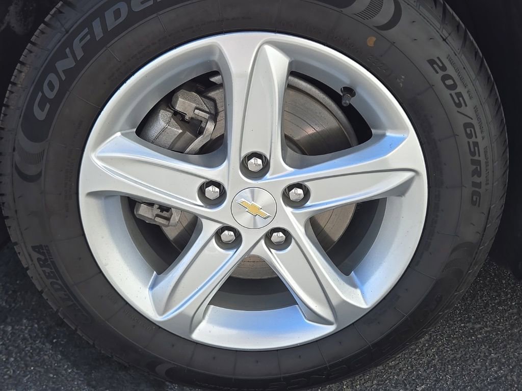 Used 2023 Chevrolet Malibu LS w/ Driver Confidence Package image 11