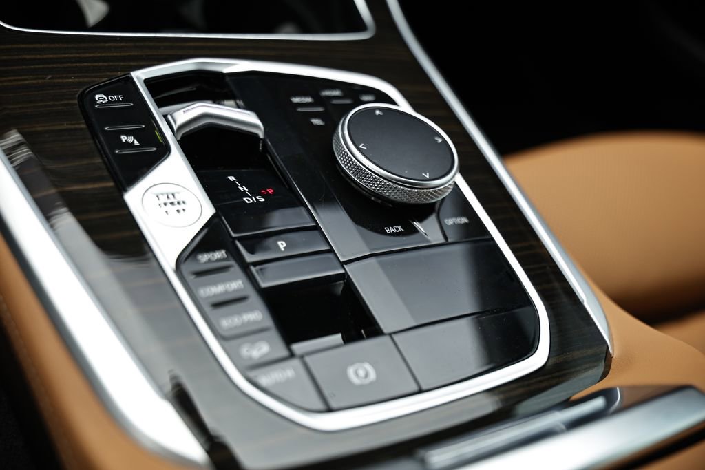 Certified 2024 BMW X5 xDrive40i w/ Parking Assistance Package image 38