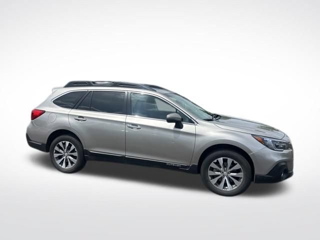 Used 2019 Subaru Outback 3.6R Limited AWD/4WD image 3