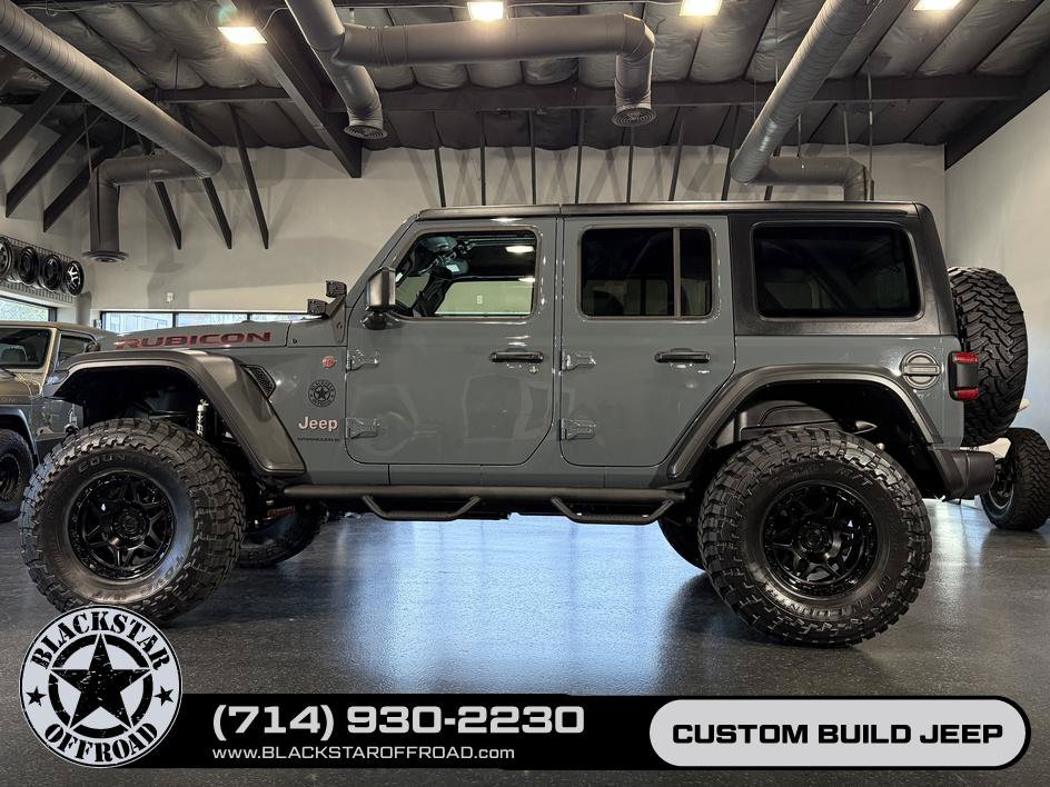 Used 2025 Jeep Wrangler Unlimited Rubicon w/ Convenience Group AWD/4WD image 8