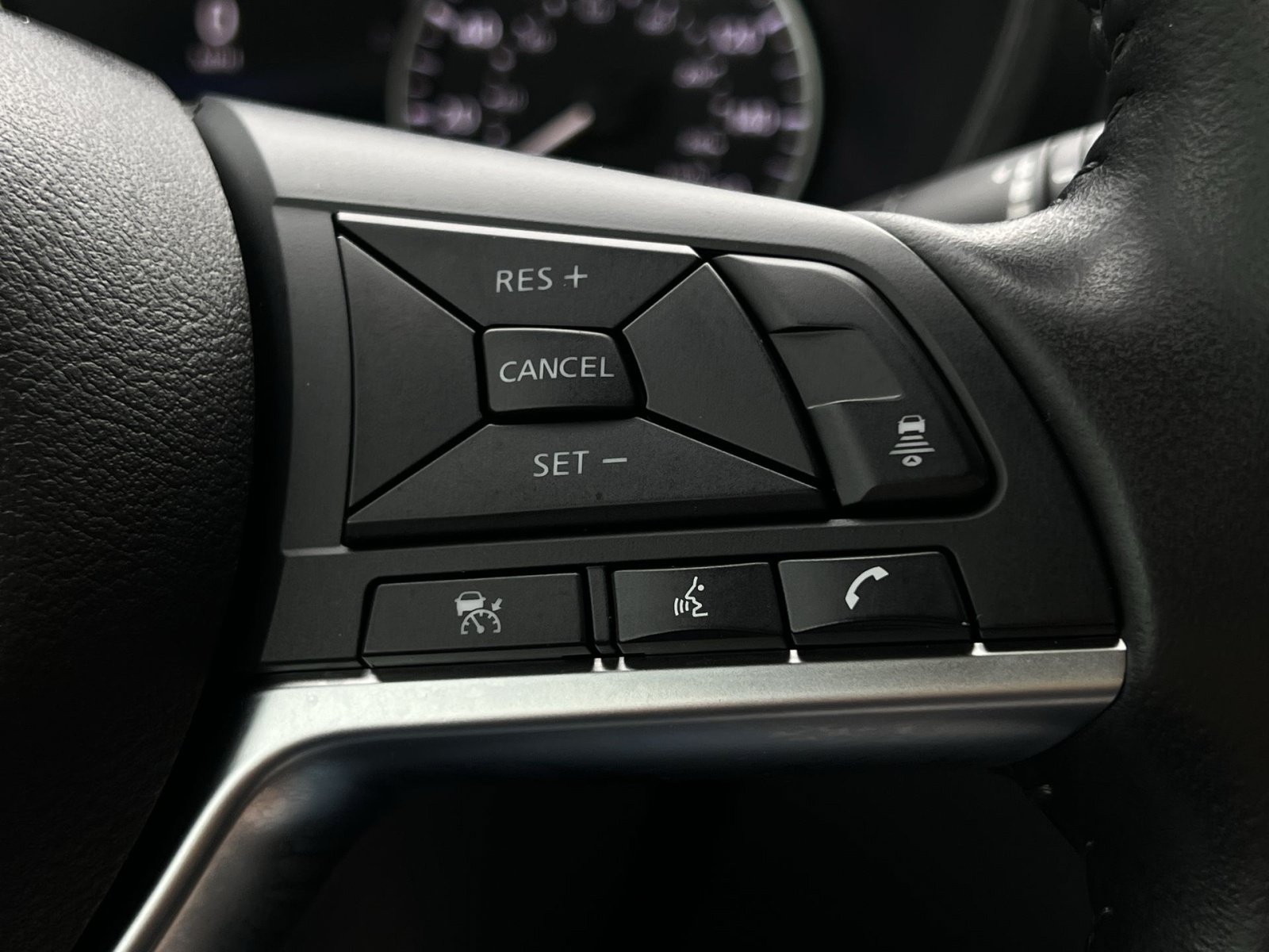 Used 2024 Nissan Sentra SV w/ All-Weather Package FWD image 23