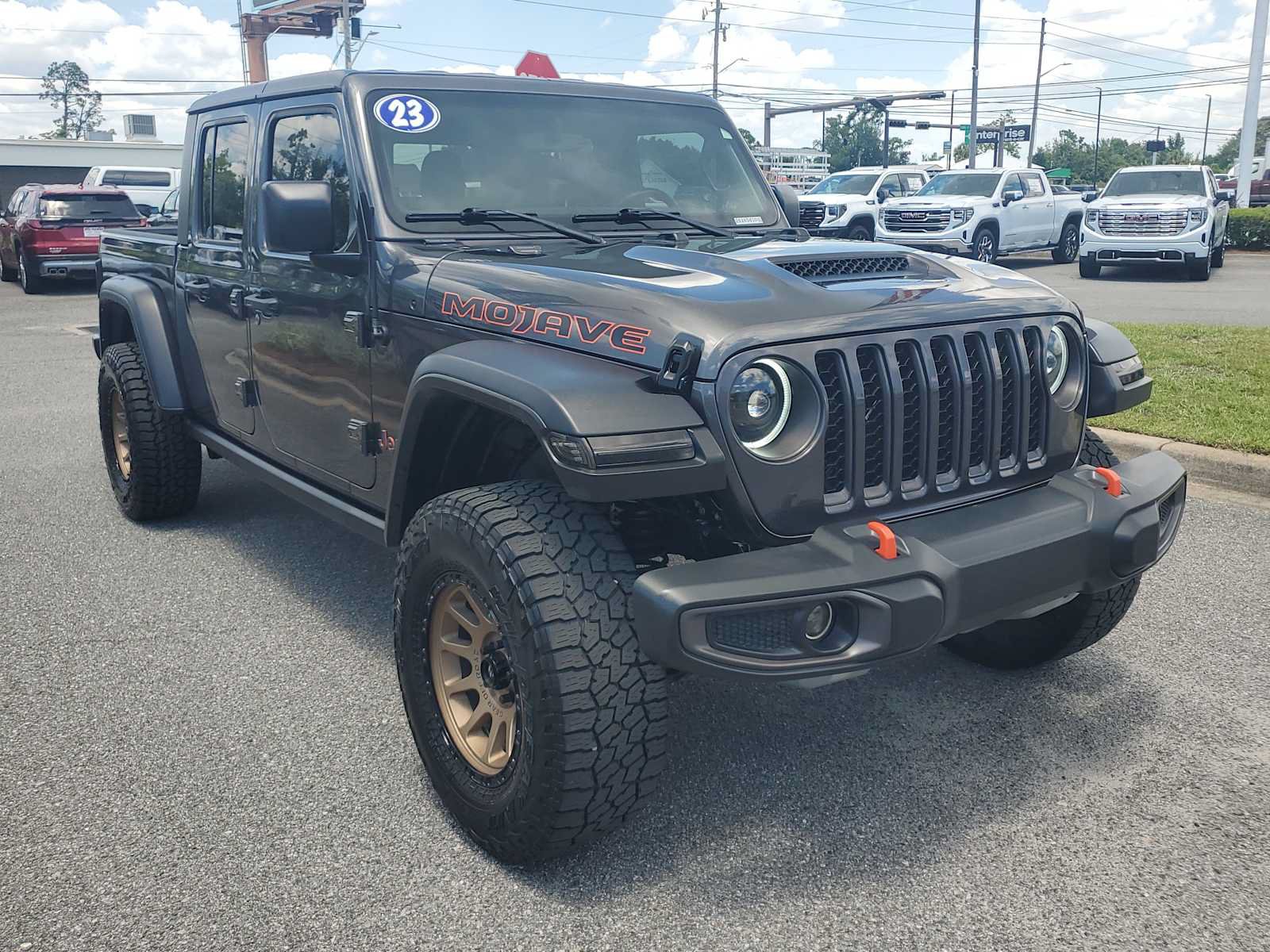 Used 2023 Jeep Gladiator Mojave w/ Trailer Tow Package AWD/4WD image 9