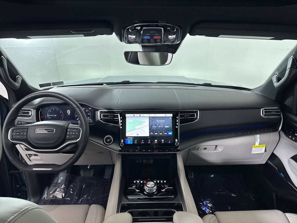 New 2026 Jeep Grand Wagoneer L Summit image 3