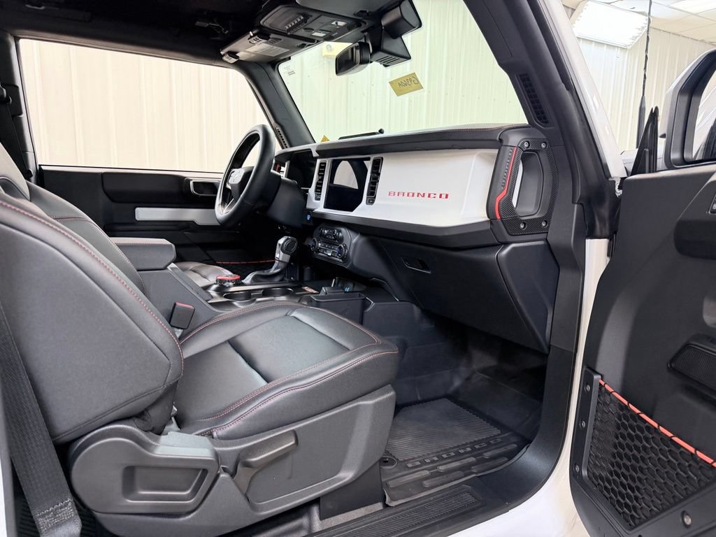 Used 2025 Ford Bronco Stroppe Edition AWD/4WD image 21