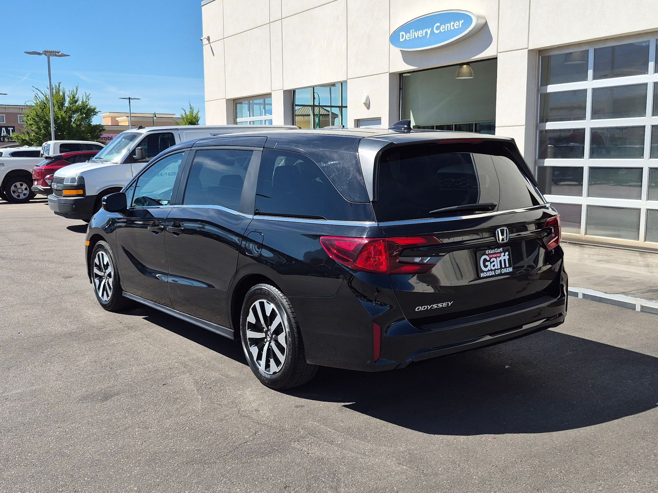 Used 2025 Honda Odyssey EX-L image 9