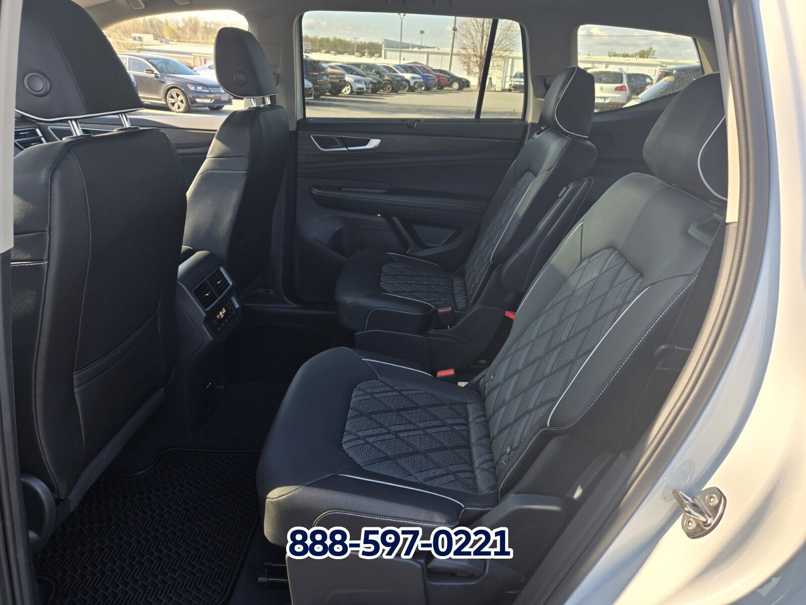 New 2026 Volkswagen Atlas SEL Premium R-Line image 8