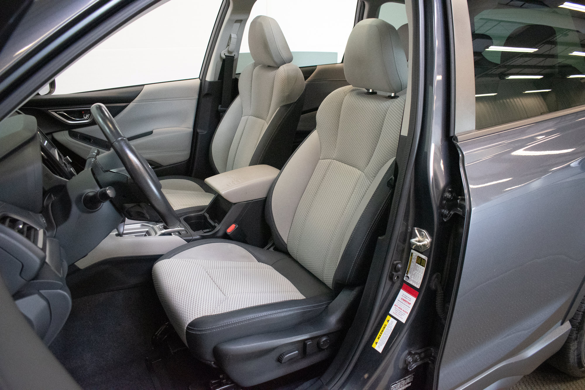 Used 2022 Subaru Forester Premium AWD/4WD image 17