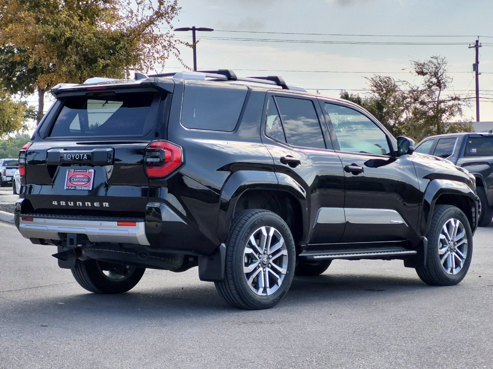 Certified 2025 Toyota 4Runner Limited AWD/4WD image 5