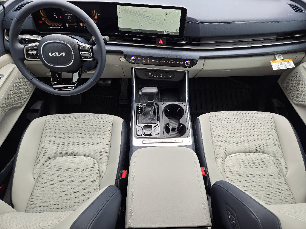 New 2026 Kia Carnival EX image 18