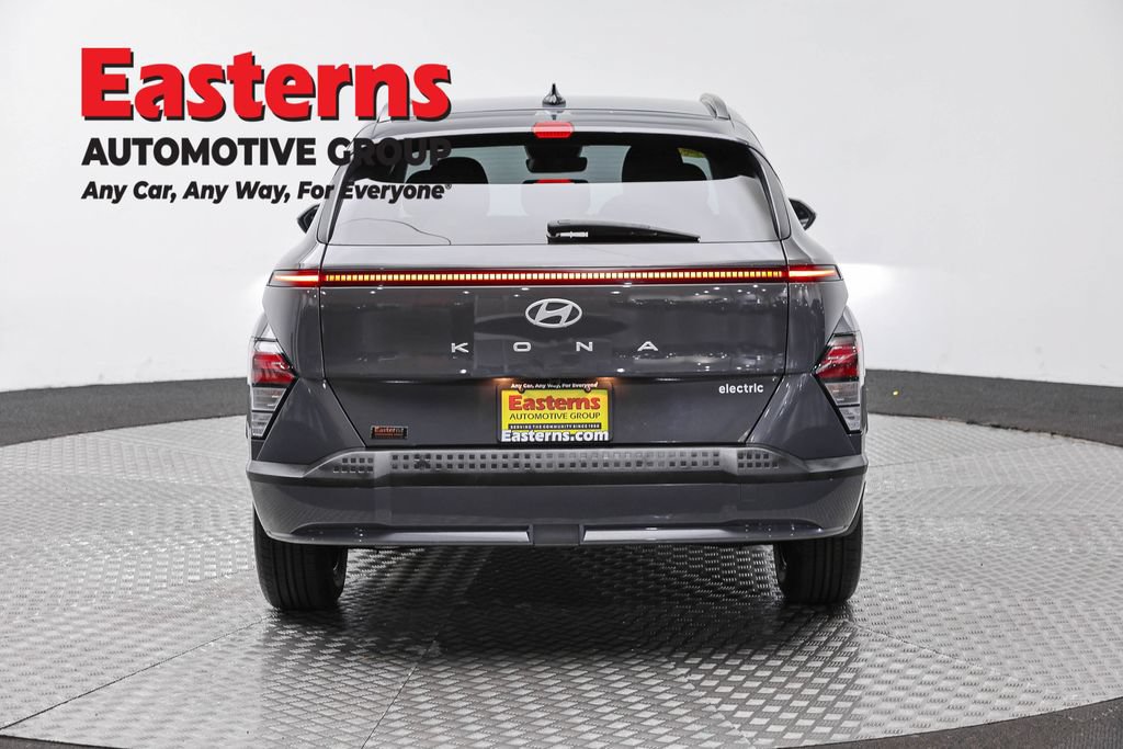Used 2024 Hyundai Kona SEL FWD image 6