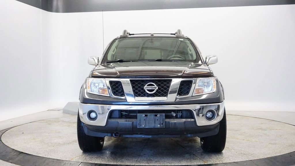 Used 2012 Nissan Frontier SL w/ Moonroof Pkg image 8