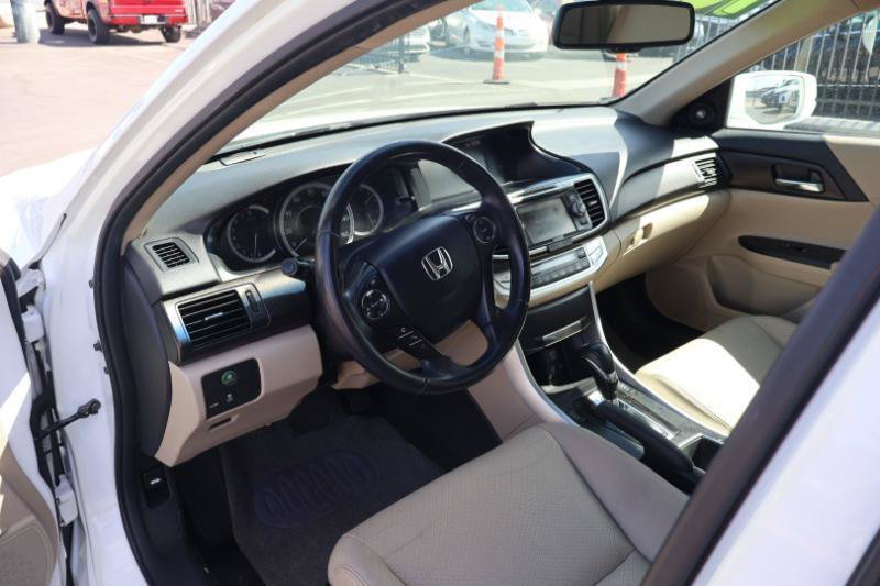 Used 2013 Honda Accord EX-L image 16