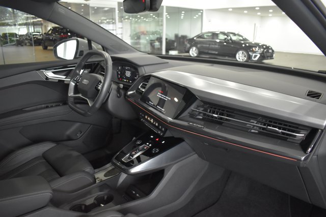 Used 2023 Audi Q4 e-tron Premium Plus w/ Premium Plus AWD/4WD image 28