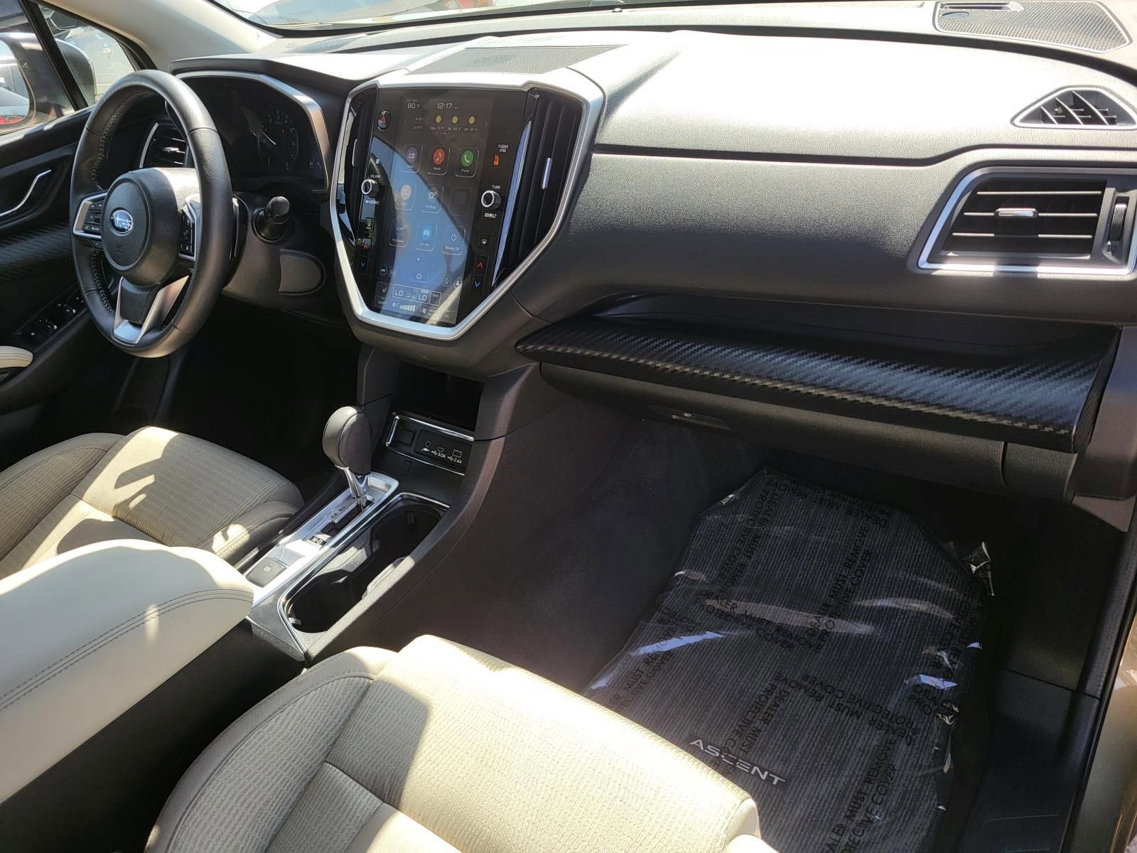 Used 2024 Subaru Ascent Premium w/ Convenience Package image 7