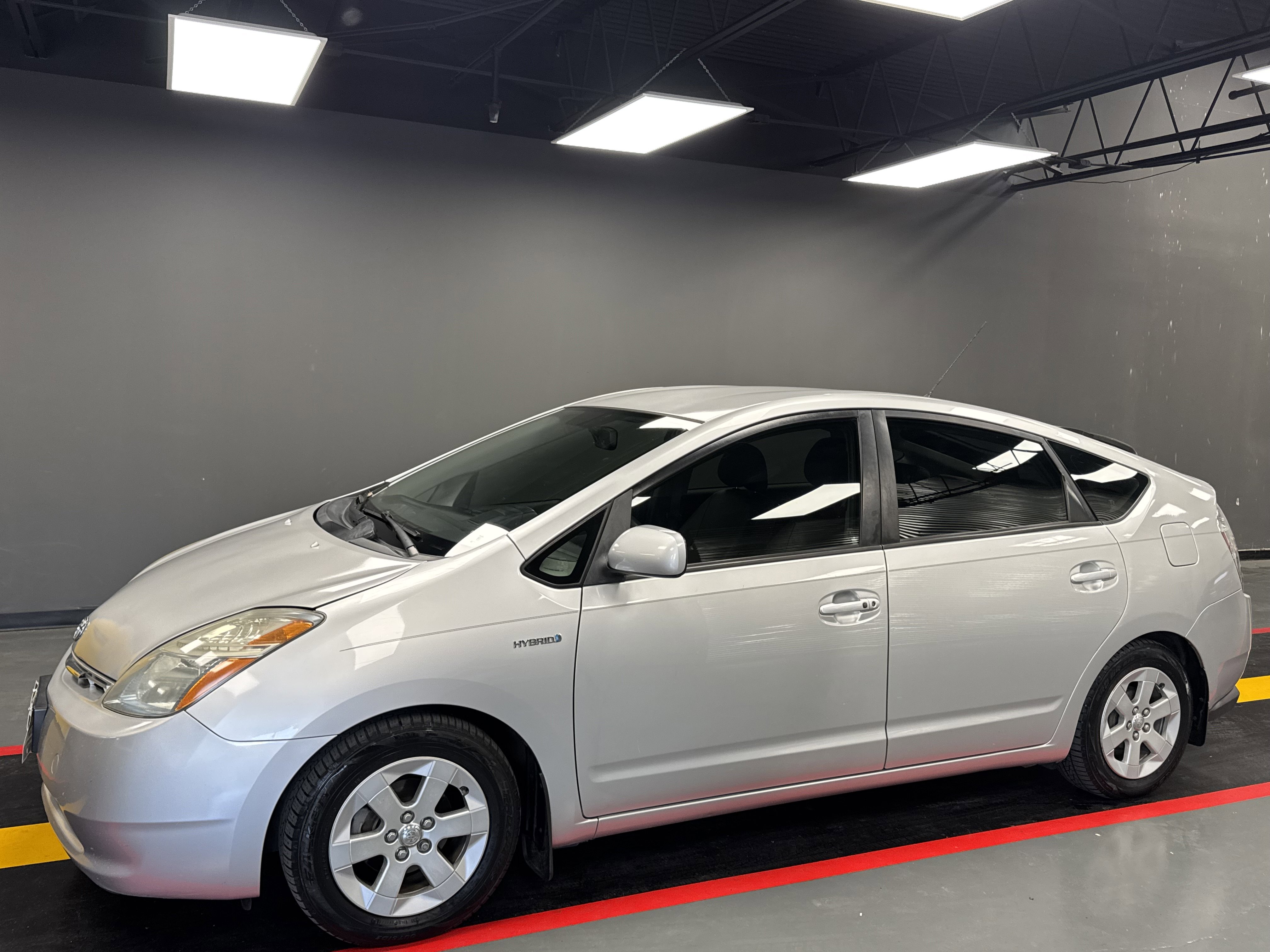 Used 2006 Toyota Prius image 2