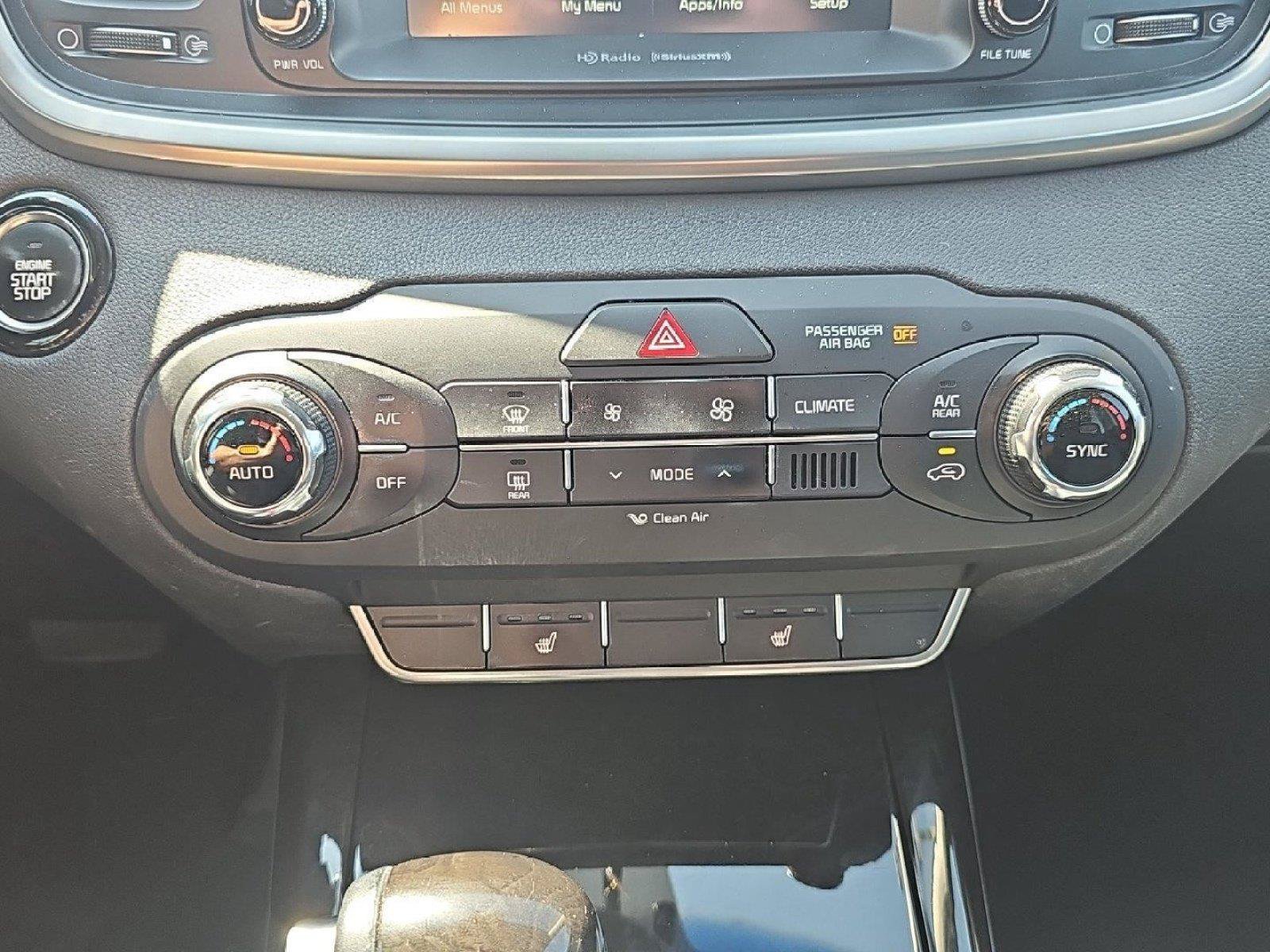 Used 2017 Kia Sorento EX AWD/4WD image 38