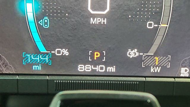 Used 2025 GMC Hummer EV 2X w/ LPO, Sport Package image 41