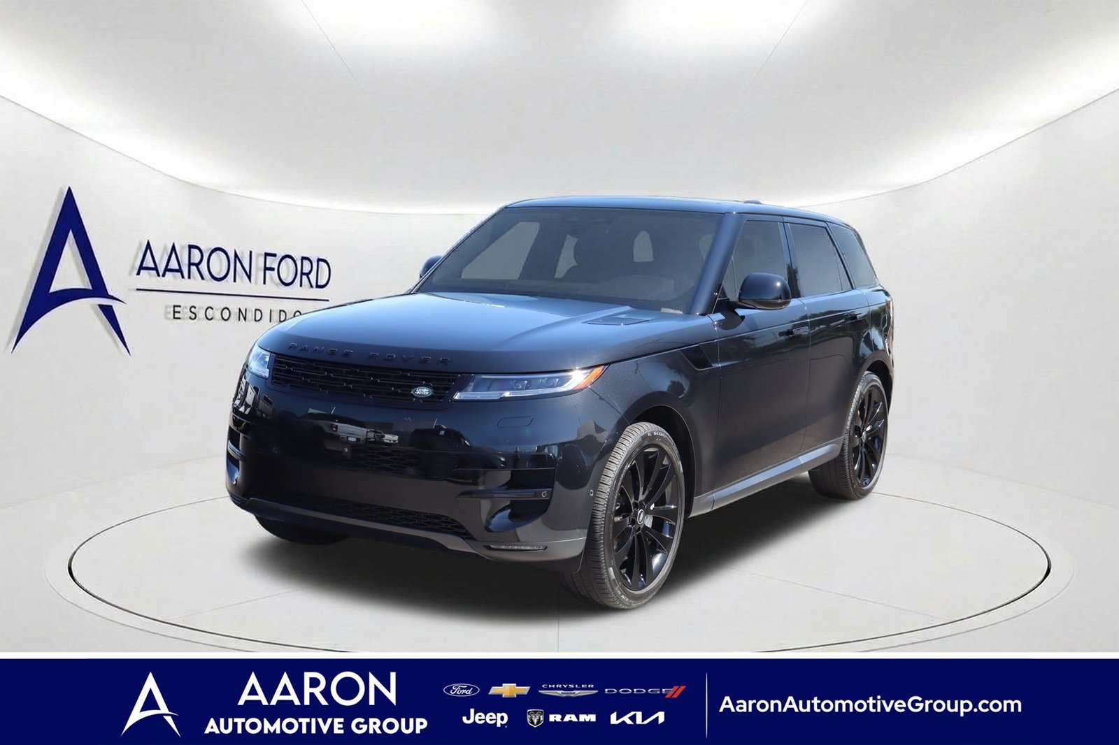 Used 2025 Land Rover Range Rover Sport SE