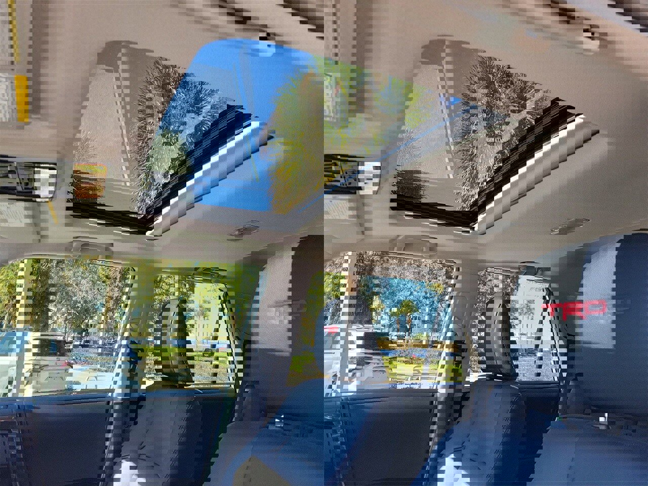 Used 2023 Toyota 4Runner TRD Off-Road Premium image 18