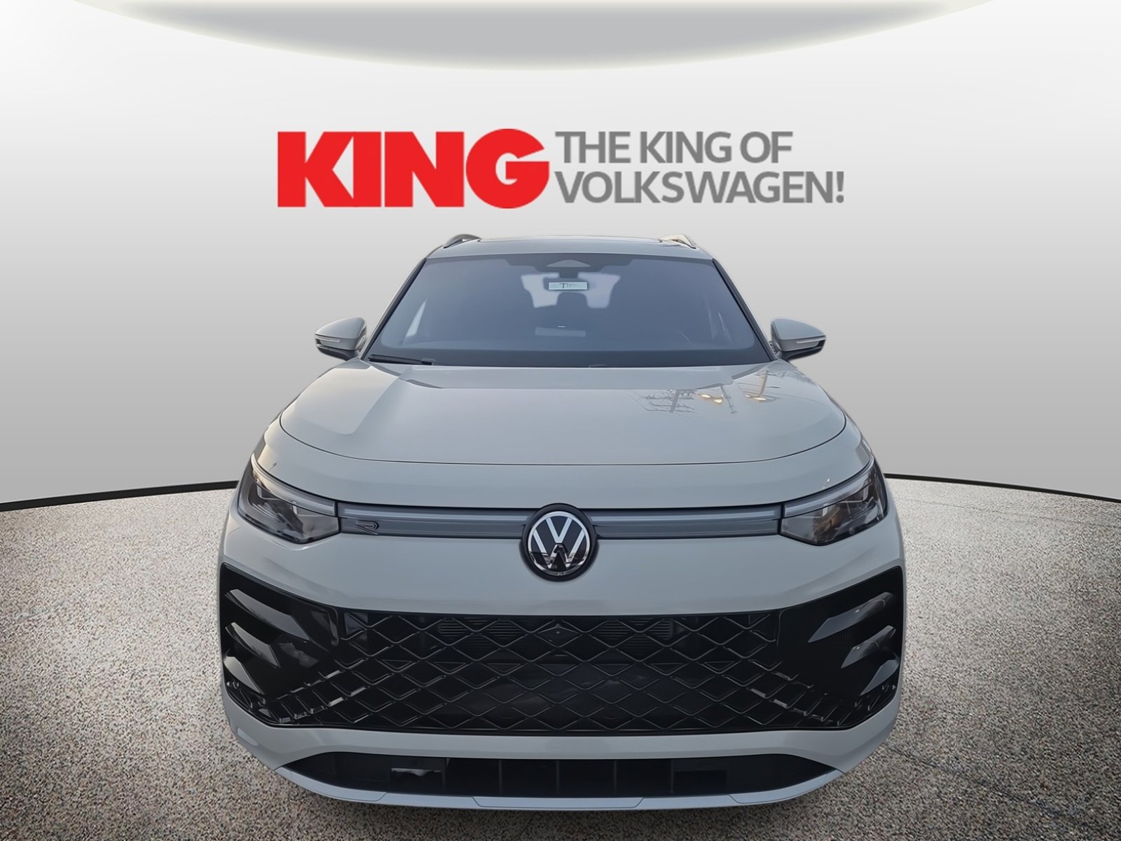 New 2026 Volkswagen Tiguan SEL R-Line image 9