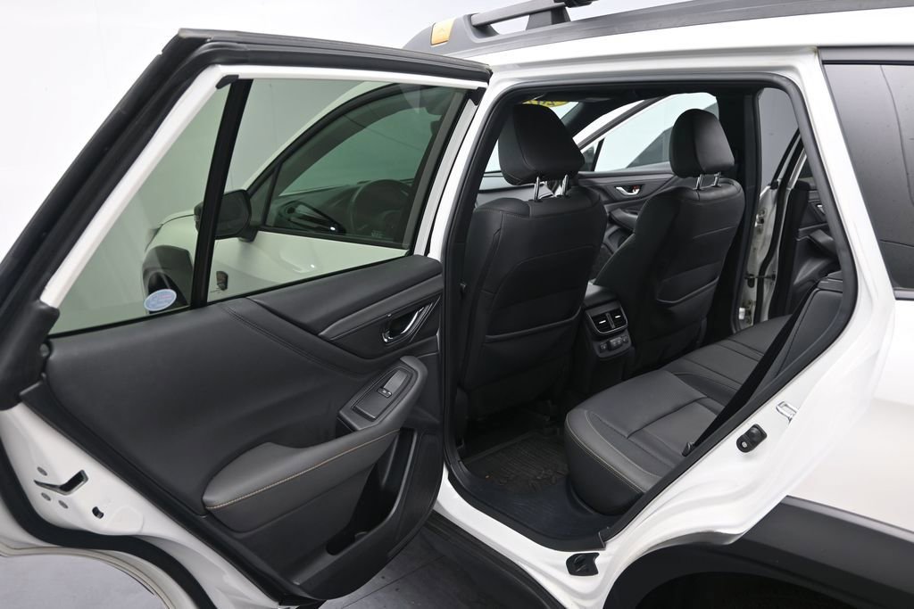 Used 2022 Subaru Outback Wilderness AWD/4WD image 13