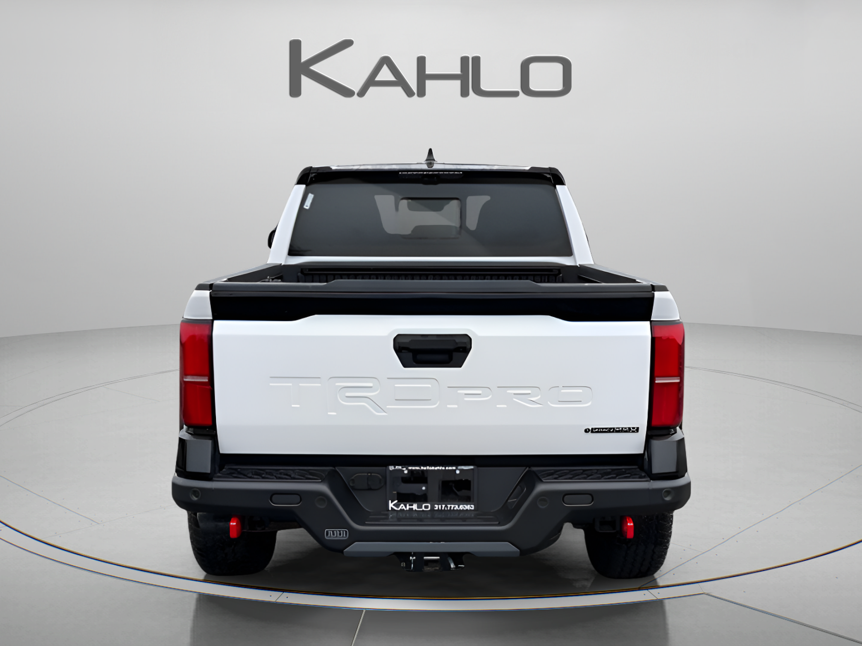 Used 2025 Toyota Tacoma TRD Pro AWD/4WD image 4