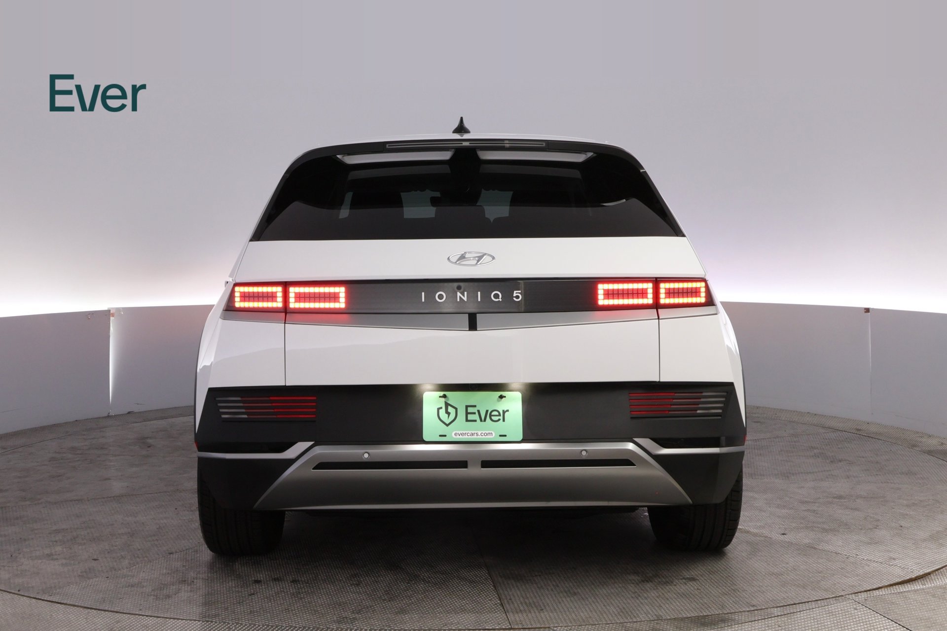 Used 2024 Hyundai Ioniq 5 SEL RWD image 15