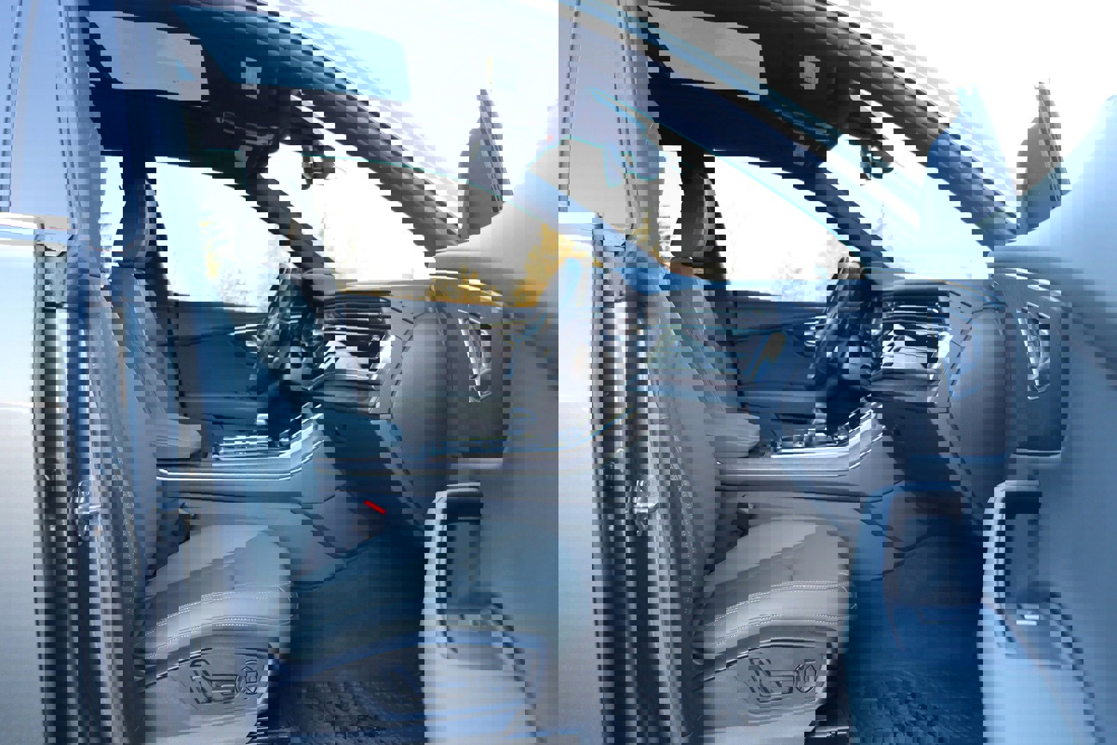 Used 2019 Audi Q8 Premium Plus w/ Premium Plus image 19