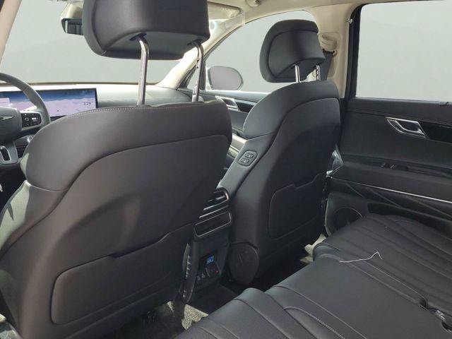 New 2025 Genesis GV80 2.5T AWD/4WD image 10