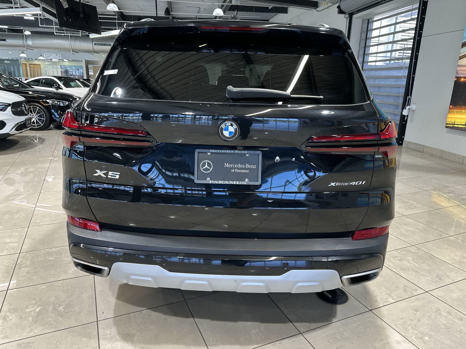 Used 2024 BMW X5 xDrive40i w/ Premium Package AWD/4WD image 17