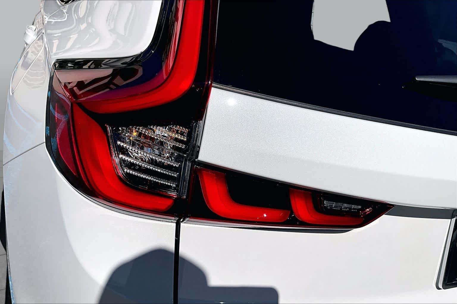 Certified 2025 Honda CR-V Sport Touring image 29