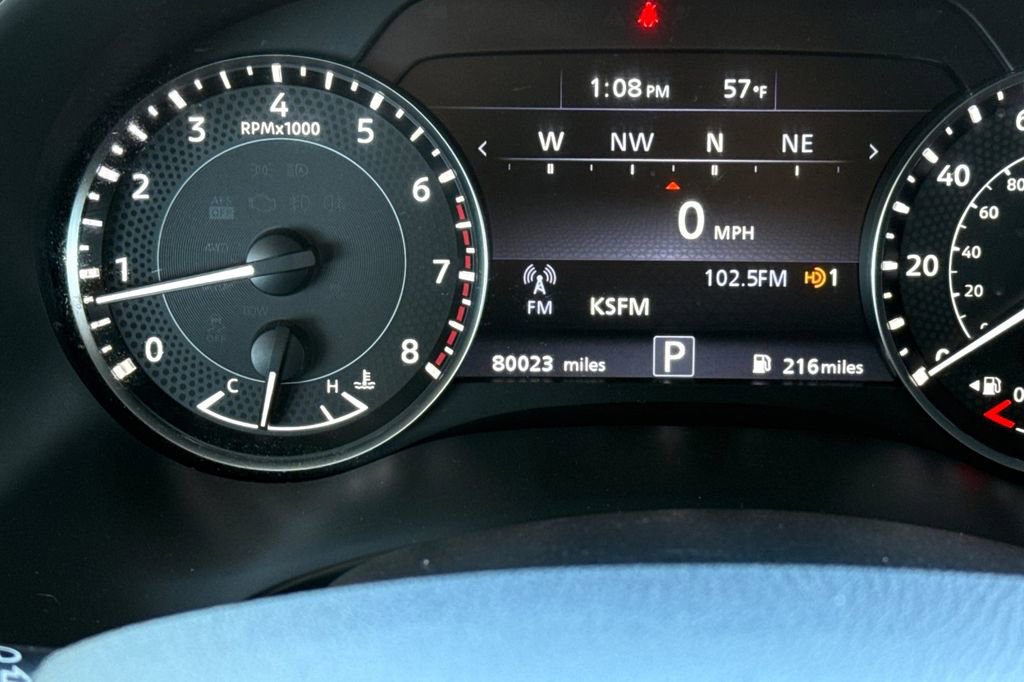 Used 2022 Nissan Armada SV image 37