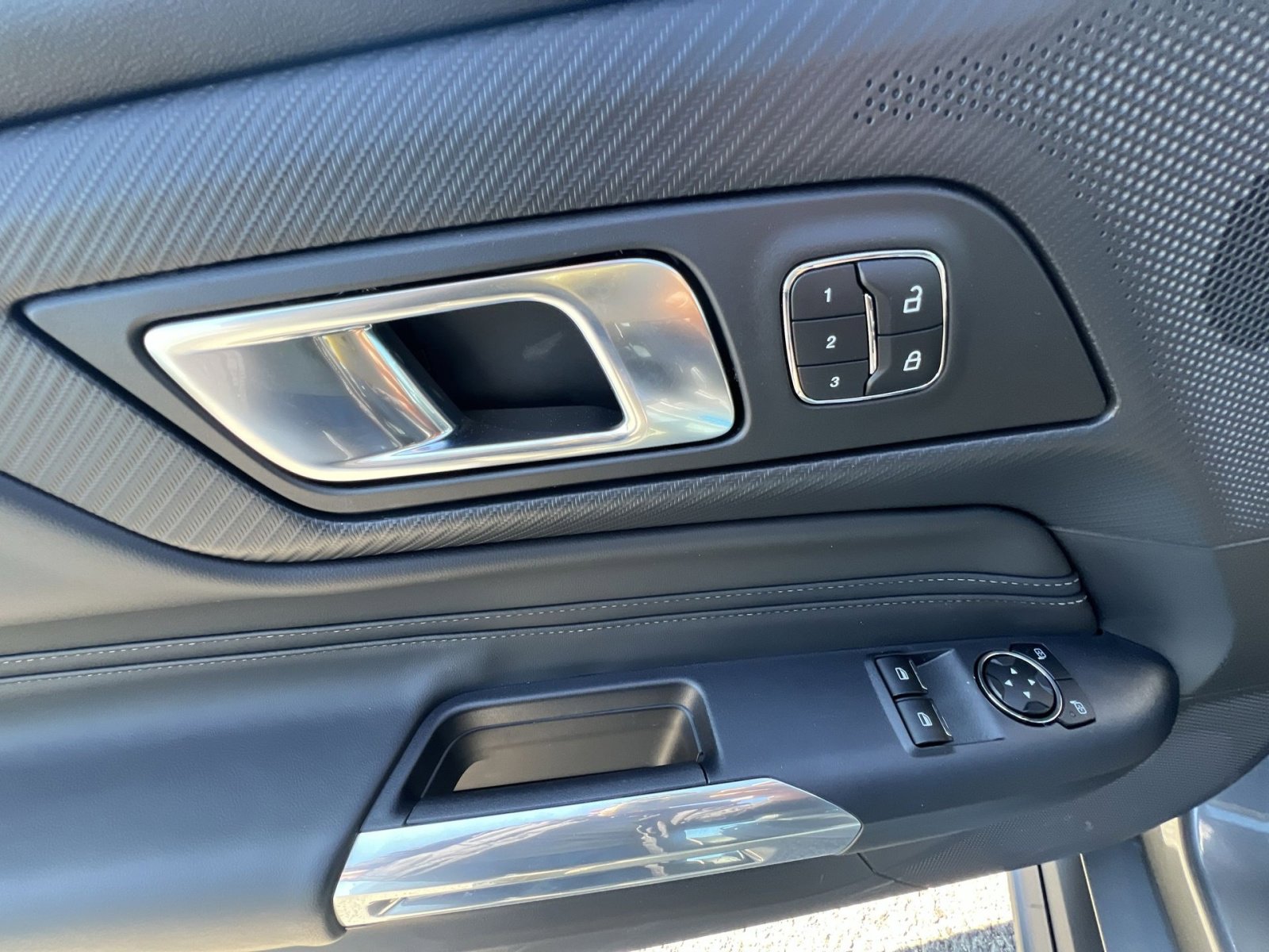 New 2025 Ford Mustang GT Premium w/ GT Performance Package image 15