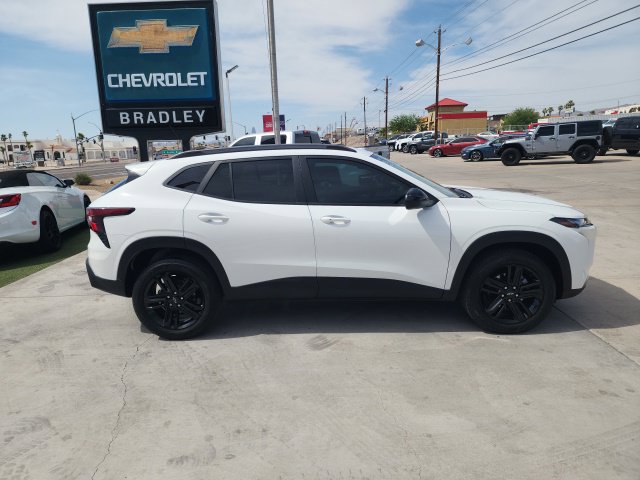 Used 2025 Chevrolet Trax ACTIV w/ Driver Confidence Package FWD image 3